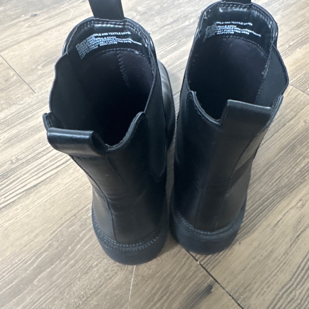 Target black slip on boots - Picture 5 of 7